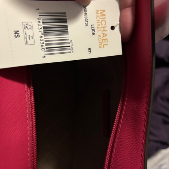Brand new Michael Kors Leida large tote - Picture 3 of 5
